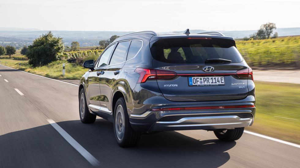 Νέο Hyundai Santa Fe: Υβριδικό ή Plug-in από 50.990€ στην Ελλάδα 